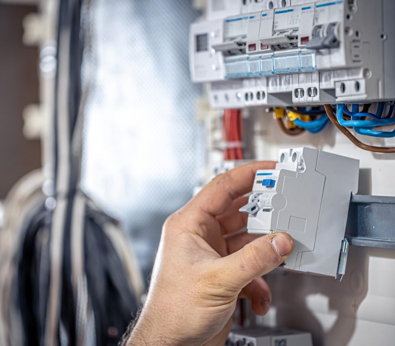 Installations Électriques pour l’Industrie et le Tertiaire